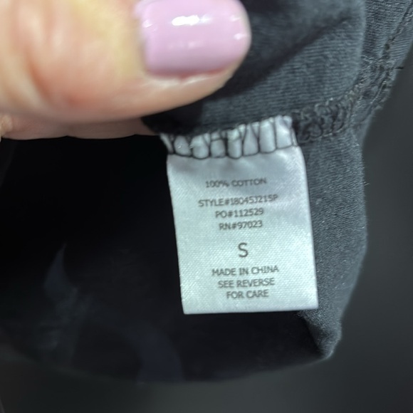 Graphic Black Tee with Colorful Print - Picture 7 of 9